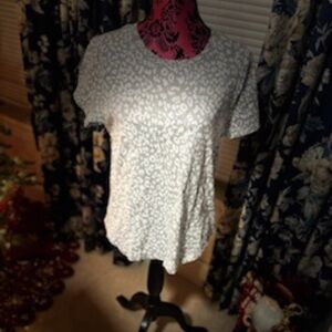 Short sleeve t shirt